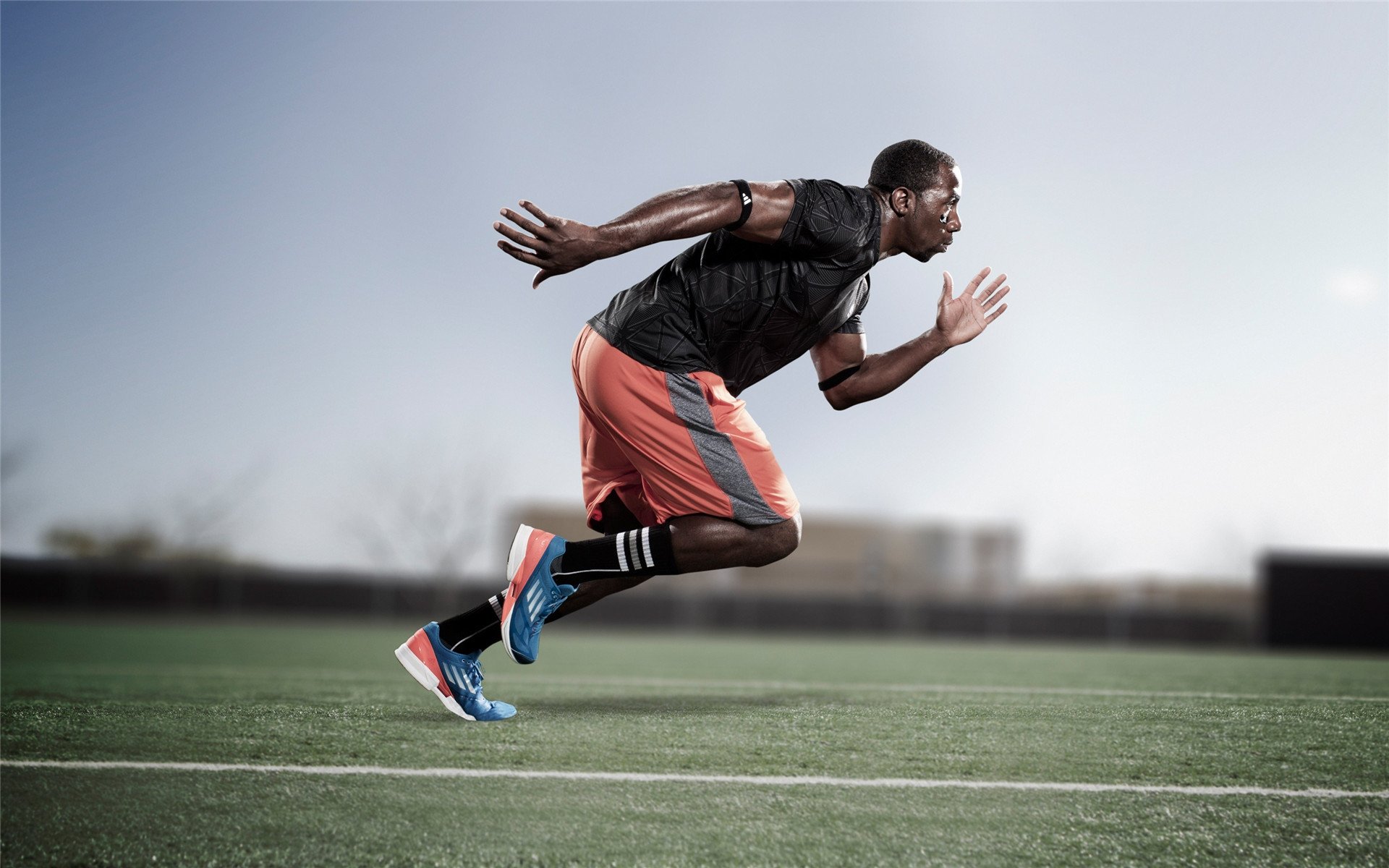 电子竞技联赛：线上激战正酣，电子竞技比赛app